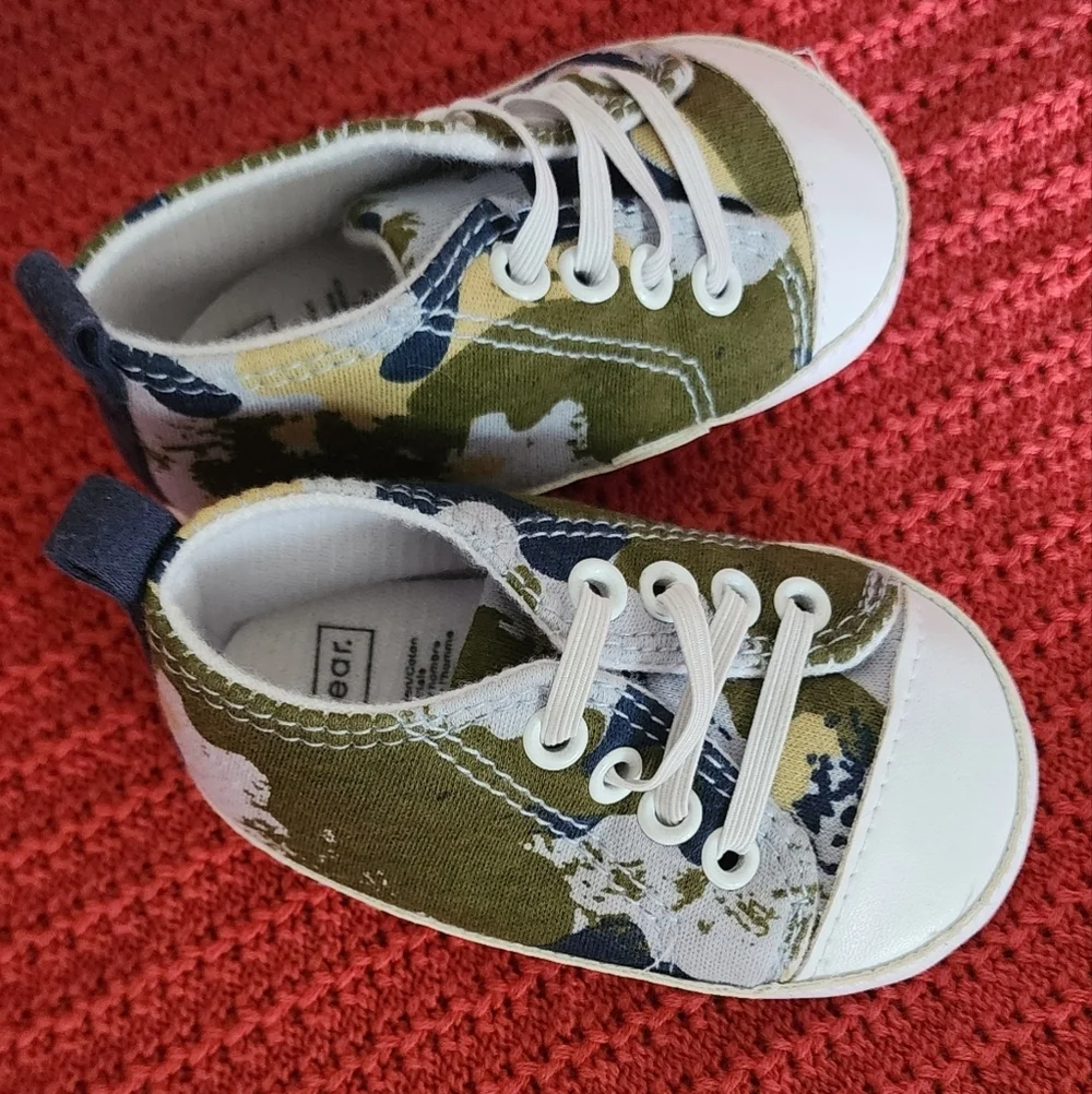 Baby Gear Infant Boy Slip-on Soft Sole Camouflage Pattern Sneakers Sz 6-9 Months